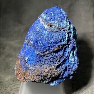 Genuine Crystal/ minerals- VERY BLUE AZURITE
